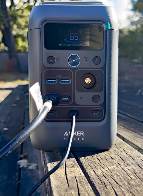 Anker SOLIX C300 便携式电源：您的终极户外伴侣